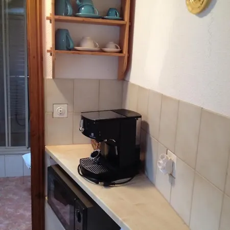 La Tourelle Couette-café 3*