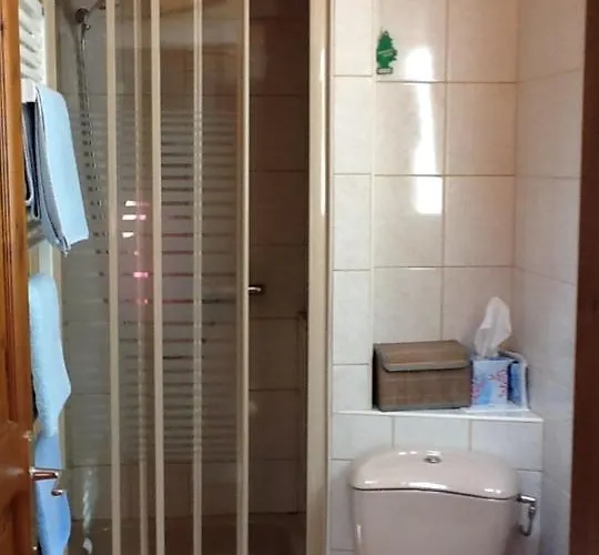 拉托里尔住宿加早餐旅馆 住宿加早餐酒店 3*